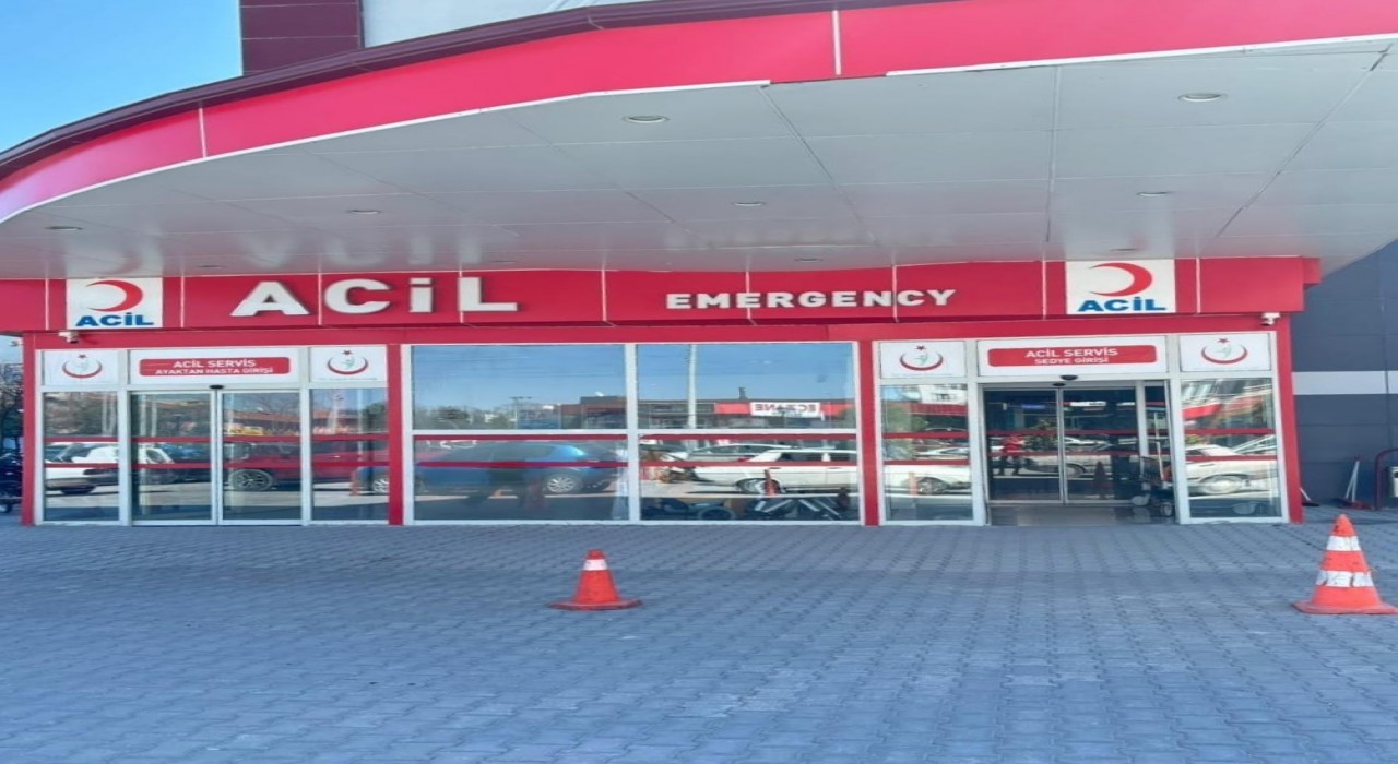 Karapınarda minibüsün çarptığı çocuk yaralandı