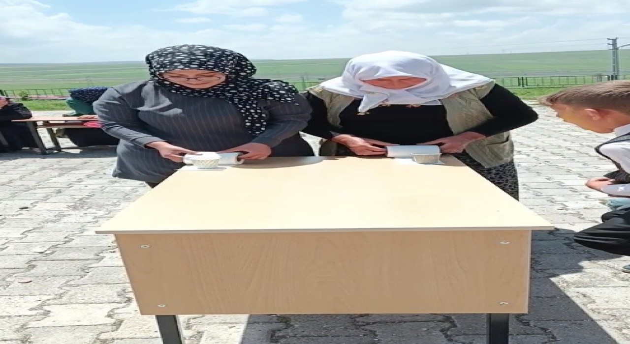 Karsta 2025 Aile Yılı ve Maarif Modeli Ebeveyn Okulu eğitimi