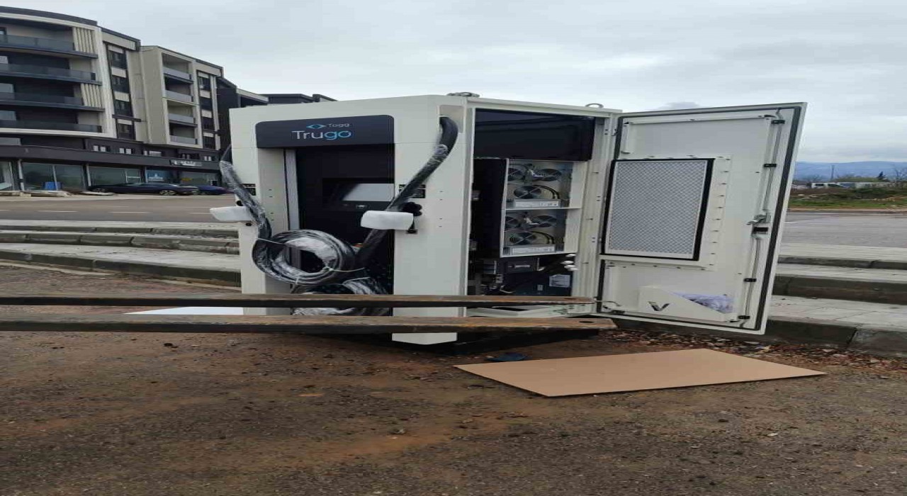 Kartepede çevreci ulaşım için şarj istasyonları hizmete açıldı