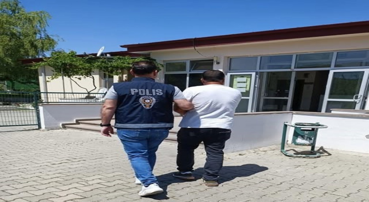 Kasten öldürme suçundan aranan şahıs, Burhaniyede yakalandı