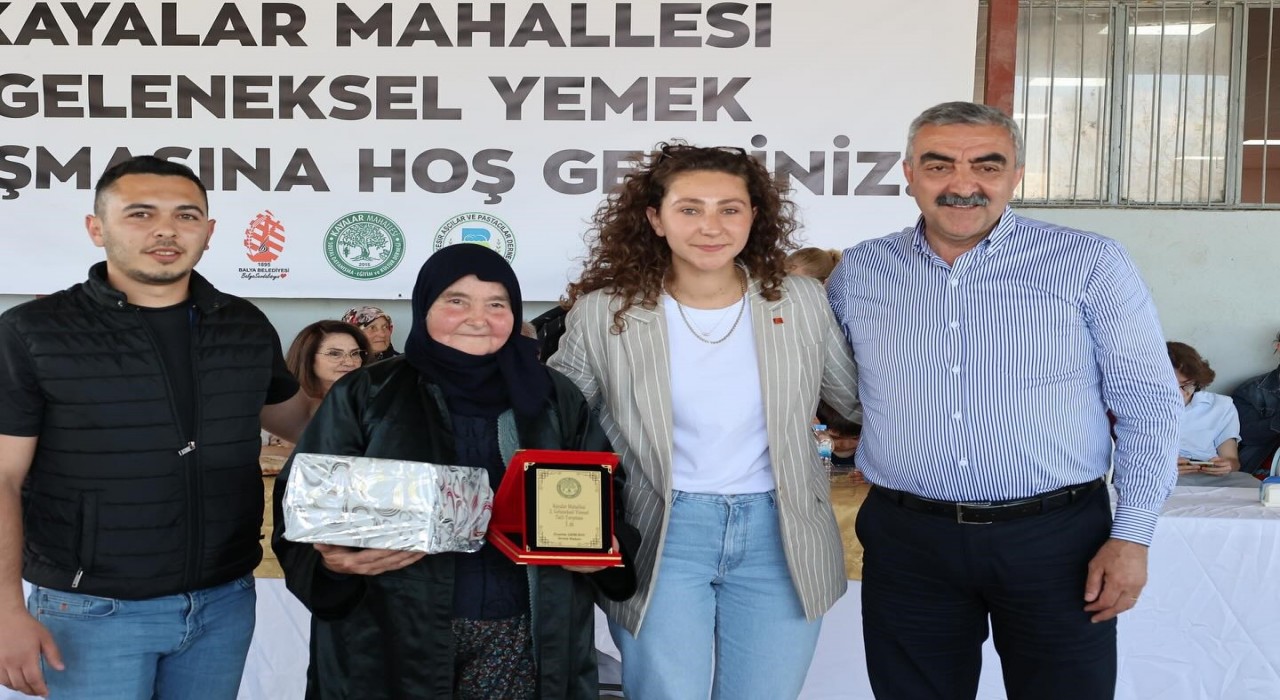Kayalar Mahallesinde yöresel yemek yarışması yapıldı