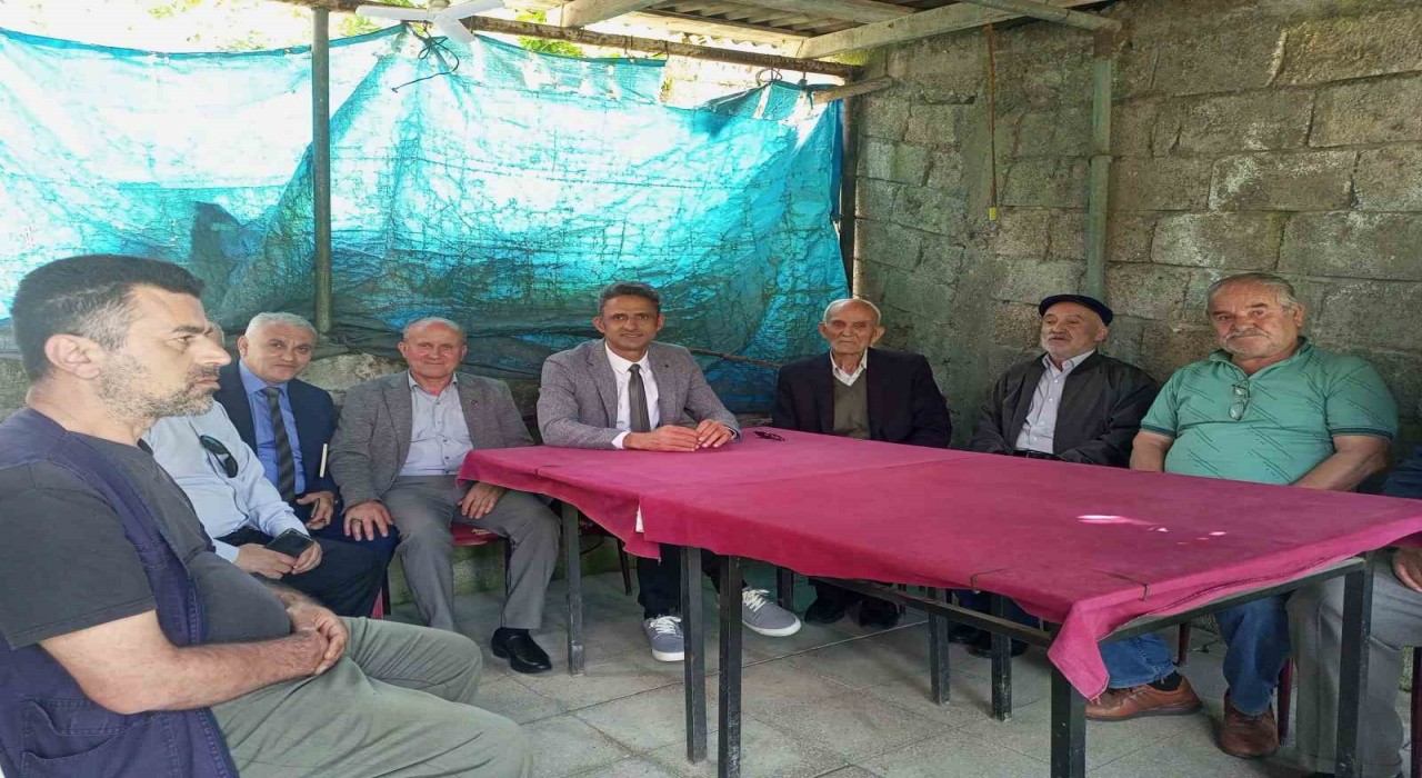 Kaymakam Kaya, köy ziyaretlerinde vatandaşlarla Buluştu