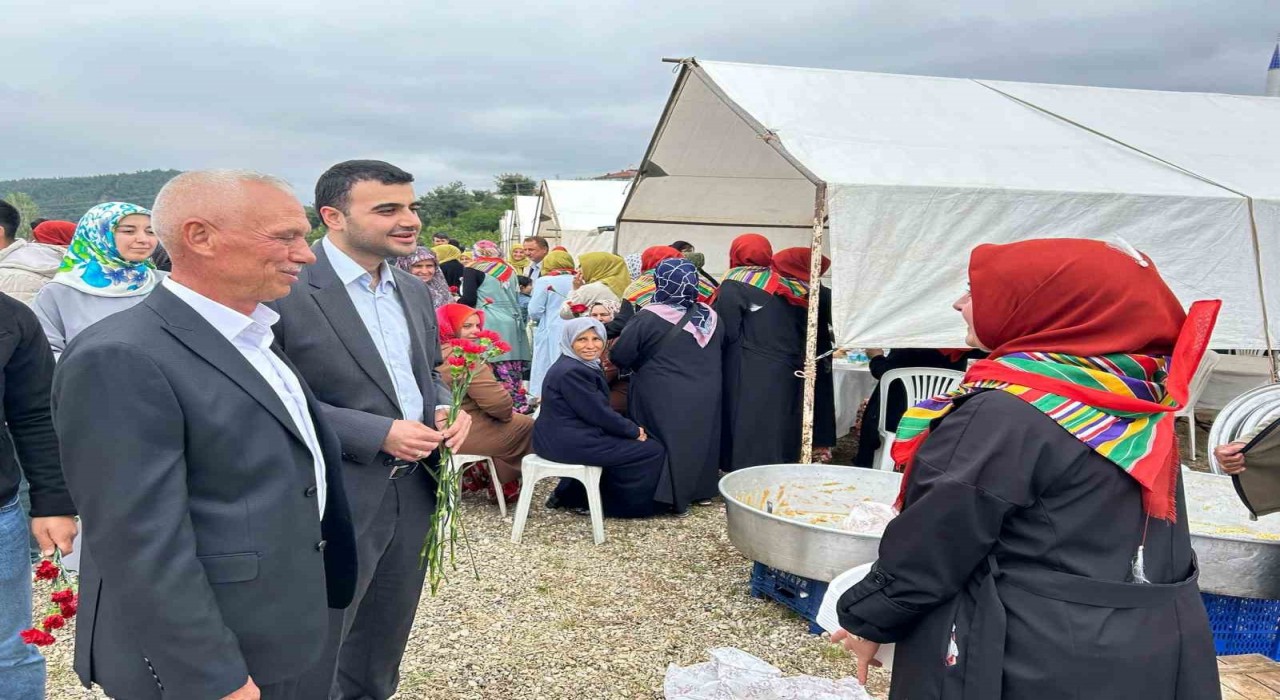Kaymakam Kılıç, Anneler Gününü kutladı