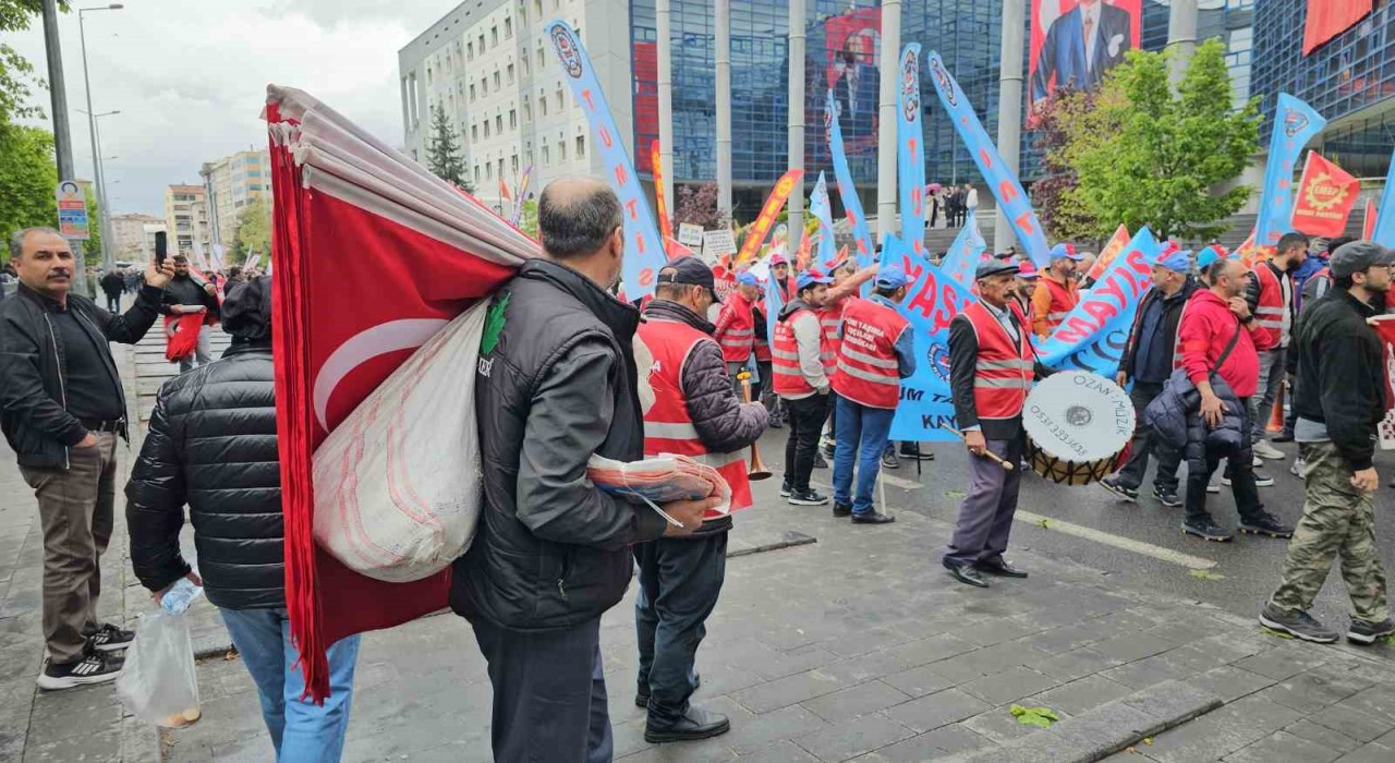 Kayseride 1 Mayıs coşkusu