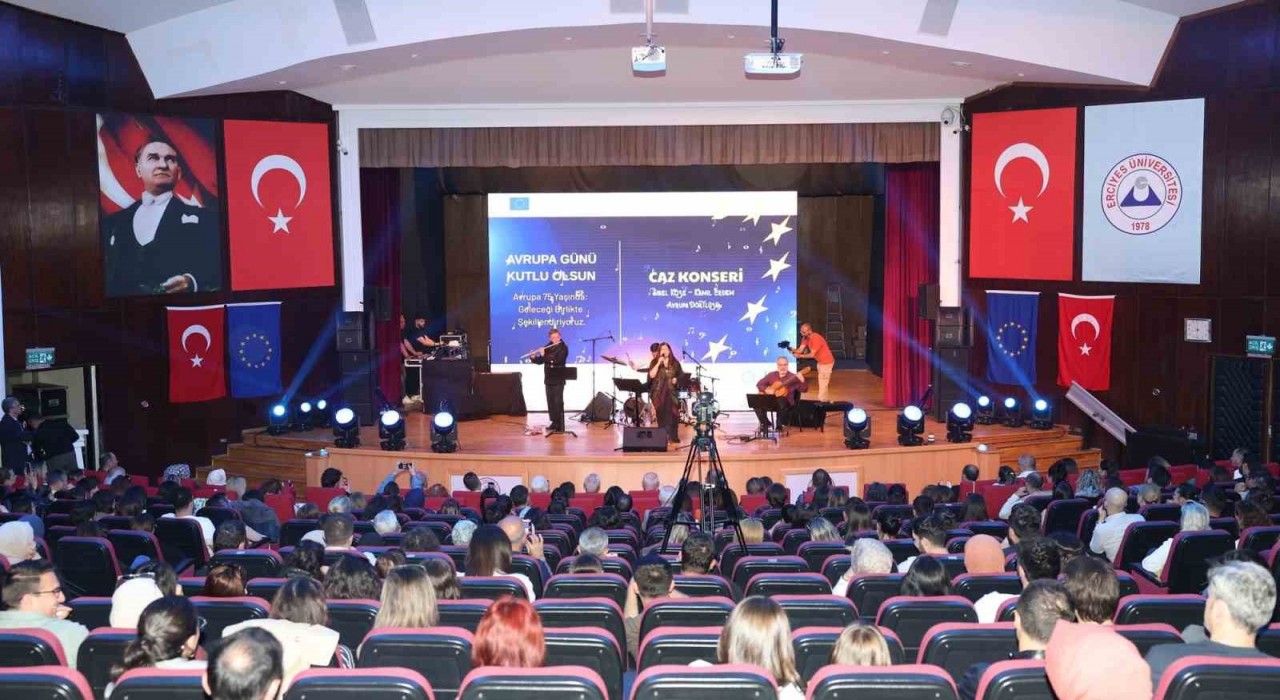 Kayseride Avrupa Günü caz konseri ile kutlandı