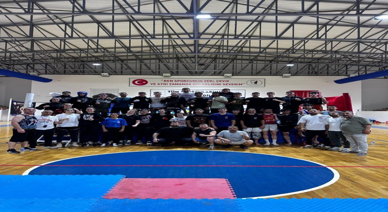 Kayserili Muaythai sporcuları Dünya Şampiyonasında madalya kovalayacak