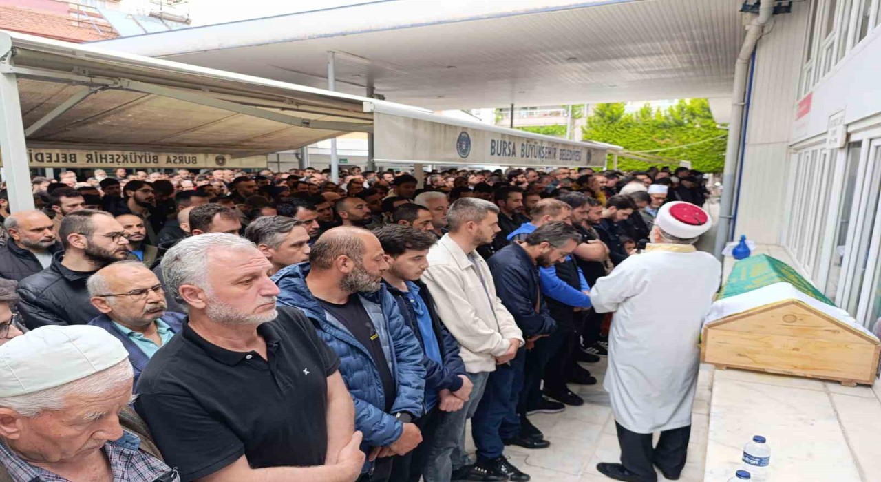 Kazada hayatını kaybeden şahıs İnegölde toprağa verildi