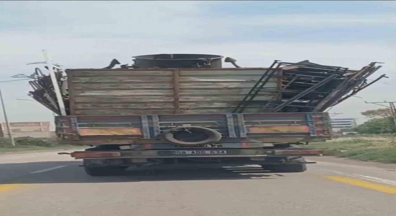 Kazaya davetiye çıkararak yük taşıyan sürücüye ceza yağdı