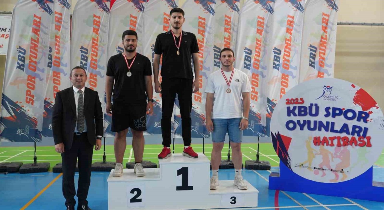 KBÜdeki spor oyunlarında dereceye girenlere ödülleri verildi