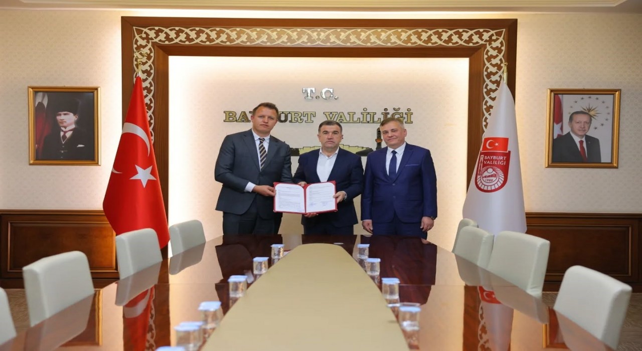 ‘Kendini Geliştir Kültürünü Yaşat projesinde destek alan dernekle protokol imzalandı