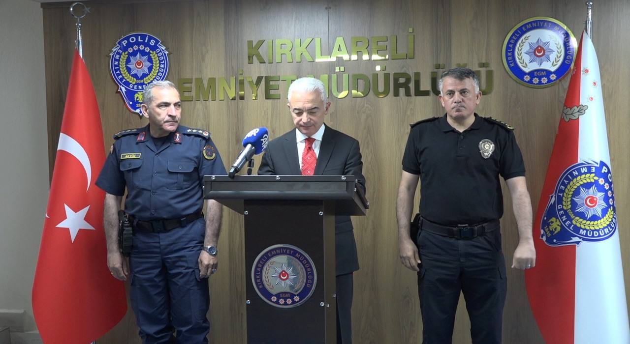 Kırklarelinde 20 şüpheli insan kaçakçılığından tutuklandı