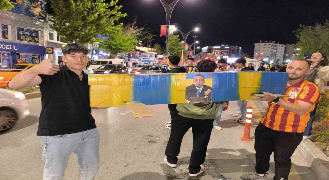 Kırşehirde Galatasarayın şampiyonluk sevinci