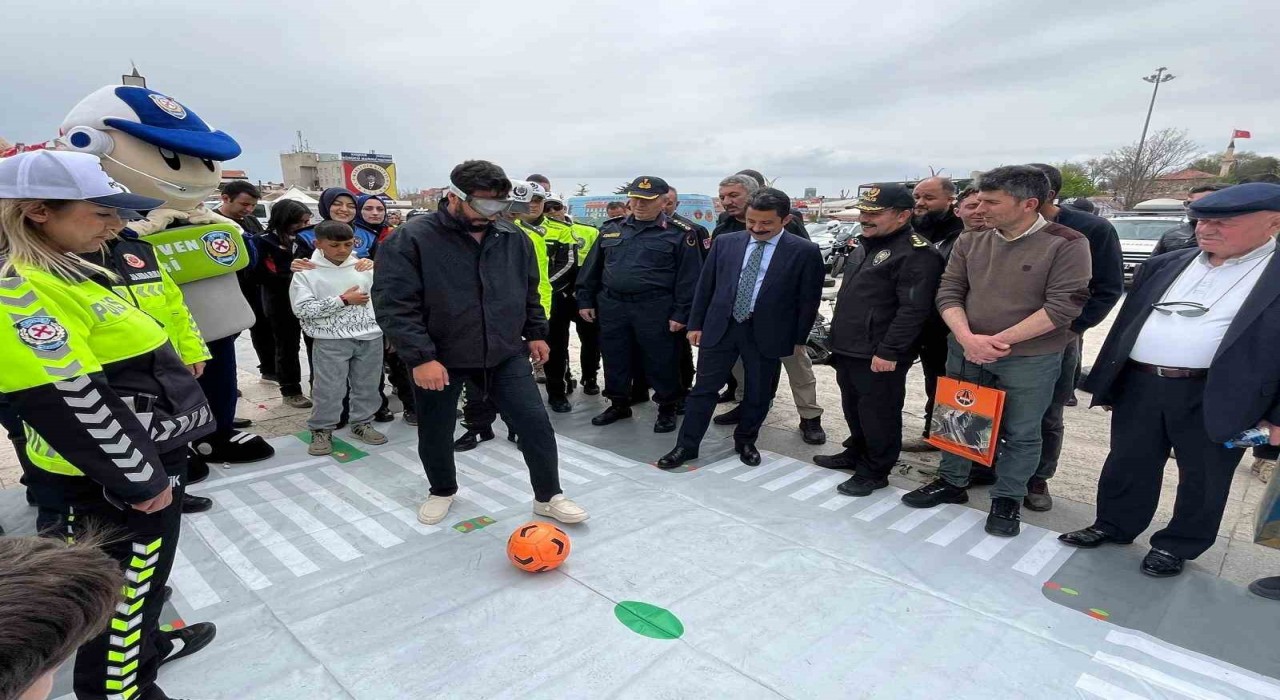 Kırşehirde Trafik Haftası etkinliği düzenlendi
