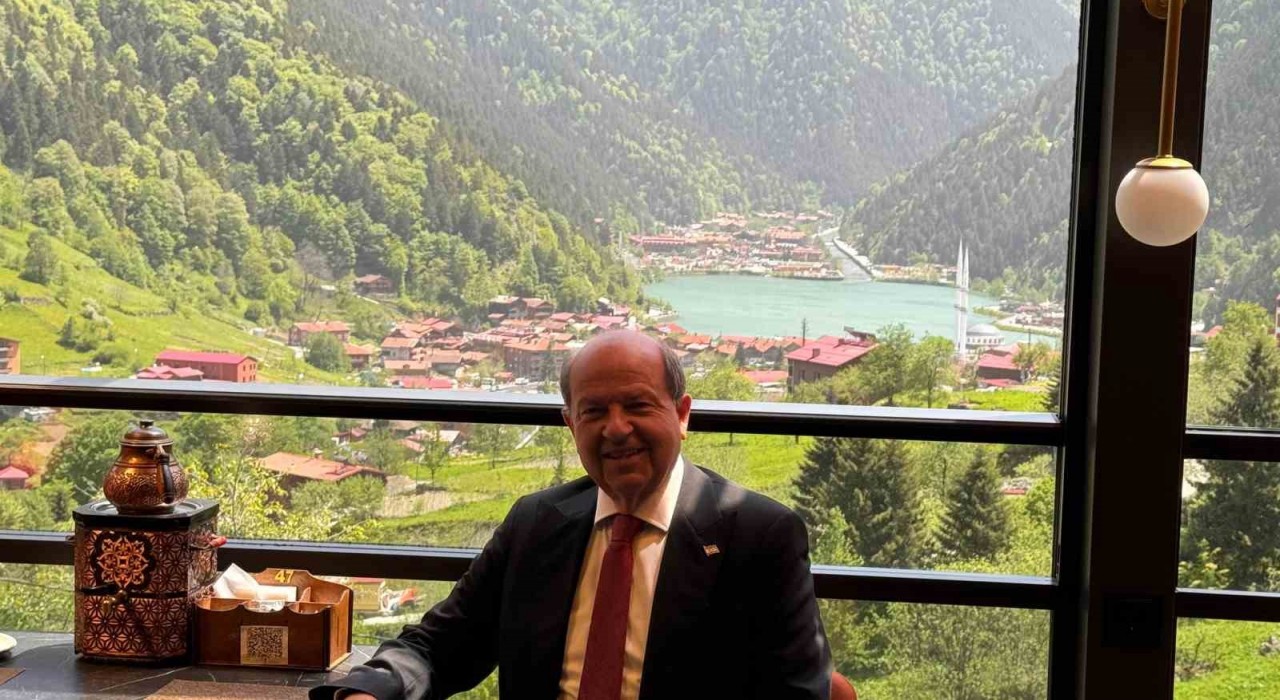 KKTC Cumhurbaşkanı Ersin Tatar, Uzungöle hayran kaldı