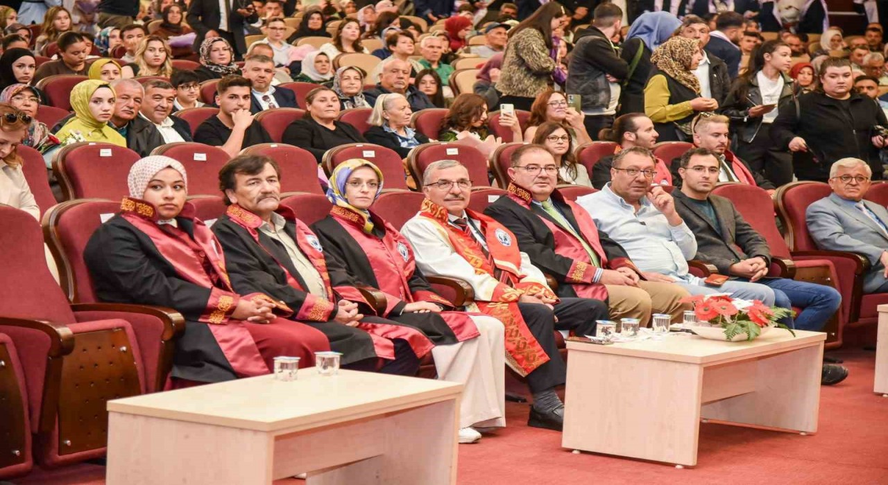 KMÜde ilk mezuniyet heyecanı