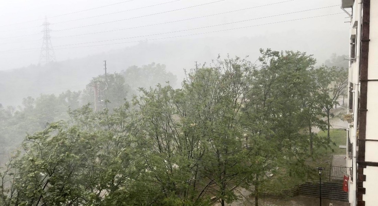 Kocaelide sağanak etkili oldu