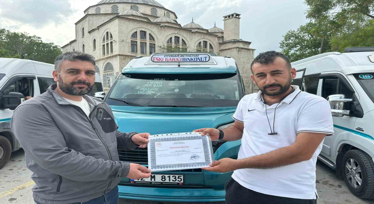 Konyada yılın şoföründen trafikte hoşgörü ve saygı tavsiyesi