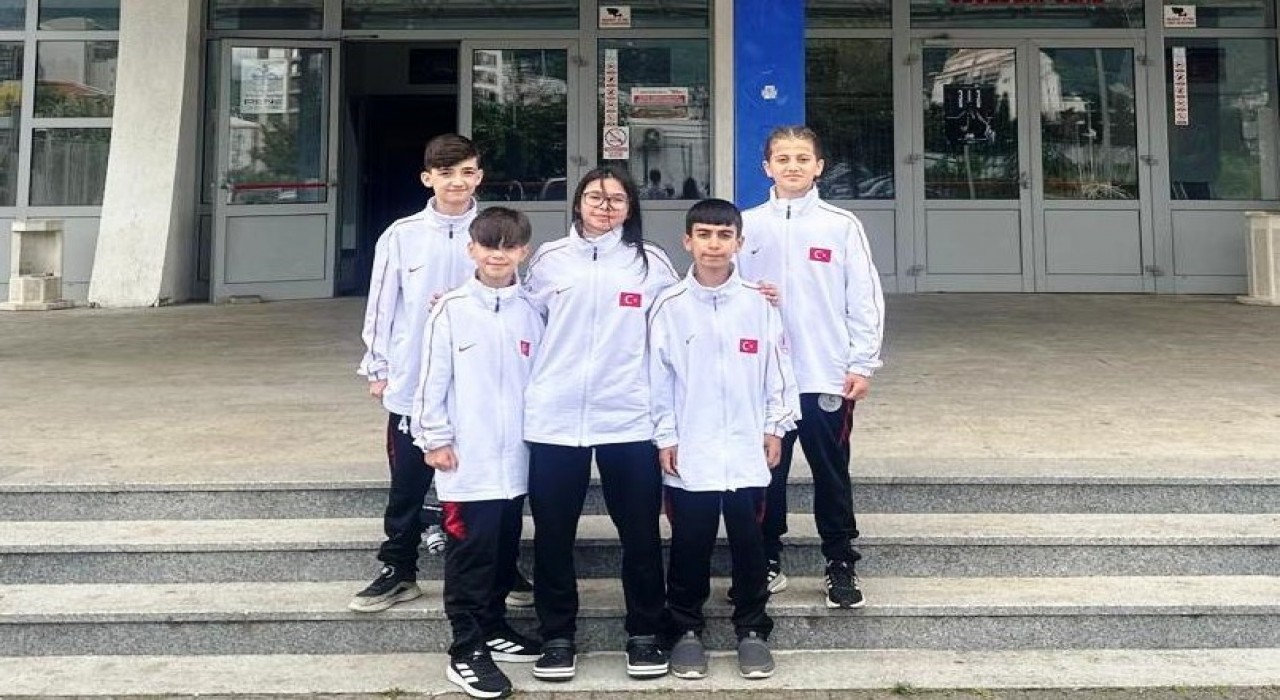 Körfezli genç sporcular 29. Balkan Karate Şampiyonası için Karadağda
