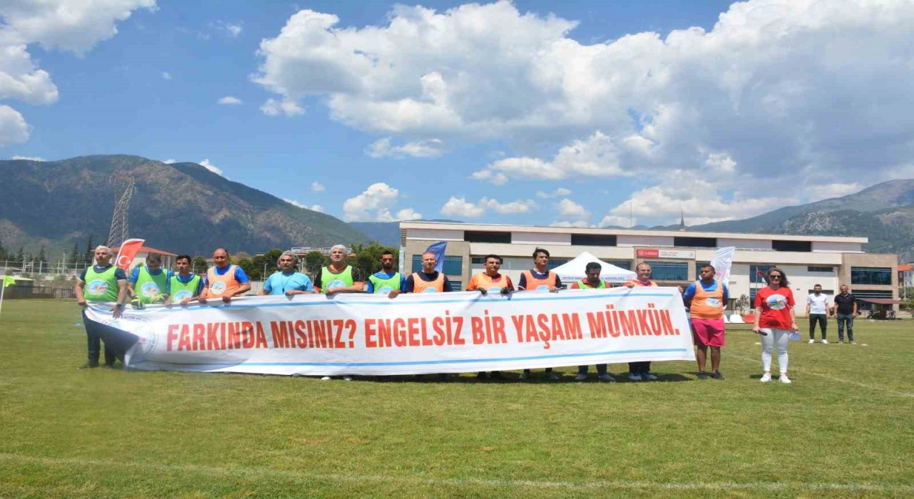 Köyceğizde Engelliler Haftasında anlamlı etkinlik