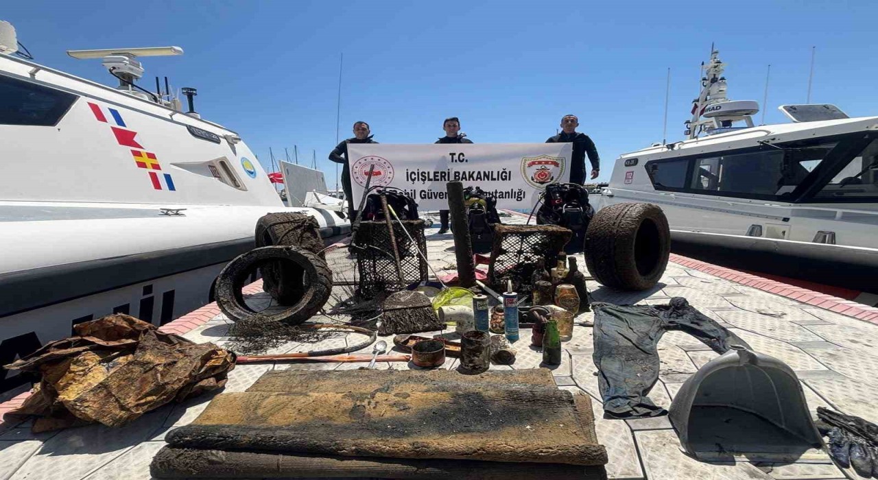 Küçükkuyuda Deniz Temizliği Yapıldı