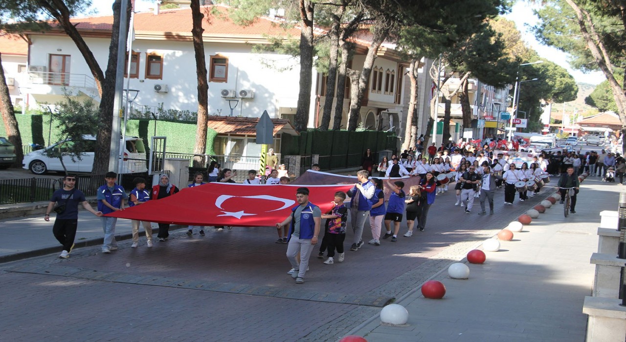 Kulada 19 Mayıs coşkusu başladı
