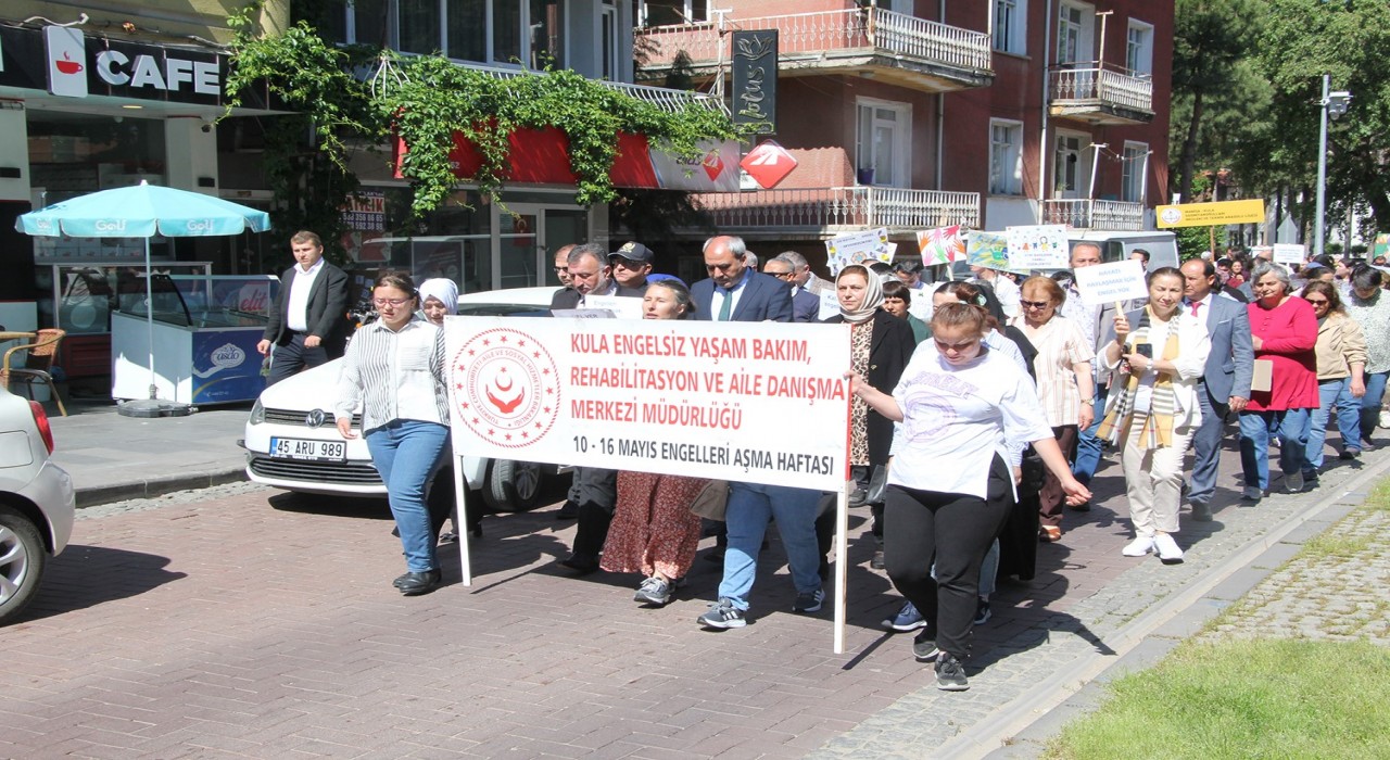 Kulada Engelliler Haftası kutlamaları başladı