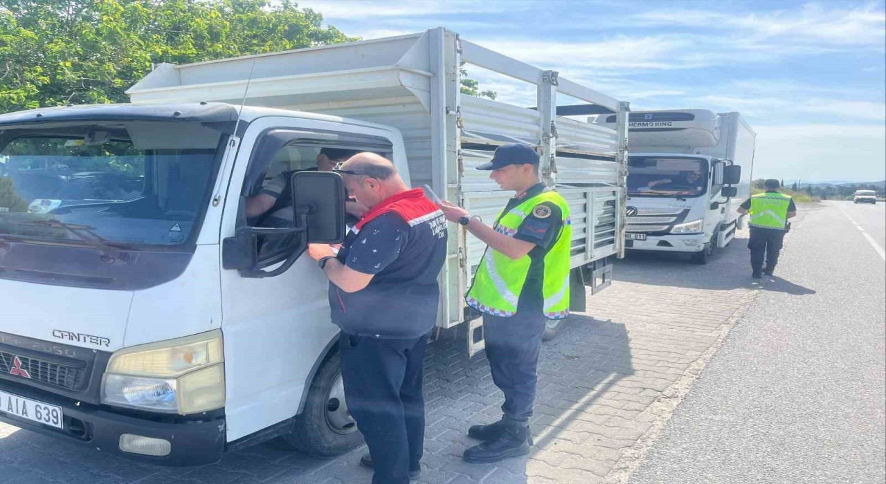 Kuşadasında Kurban Bayramı öncesi sıkı denetim