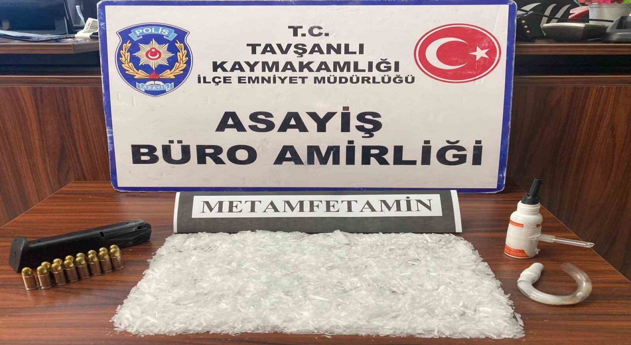 Kütahya polisi uyuşturucu sevkiyatına Dur dedi: 2 gözaltı