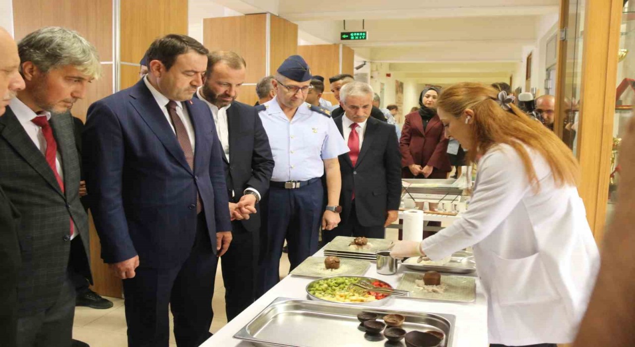 Kütahyada Hayat Boyu Öğrenme Haftası coşkusu başladı