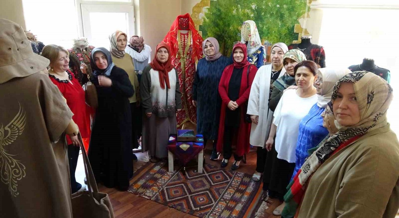 Kütahyada kadınlar üretti, öğrendi ve sergiledi