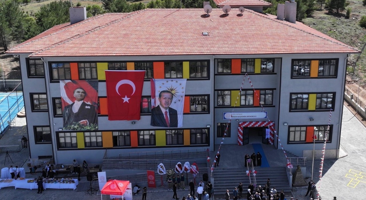 Malatyada deprem sonrası bin 208 sınıf tamamlandı