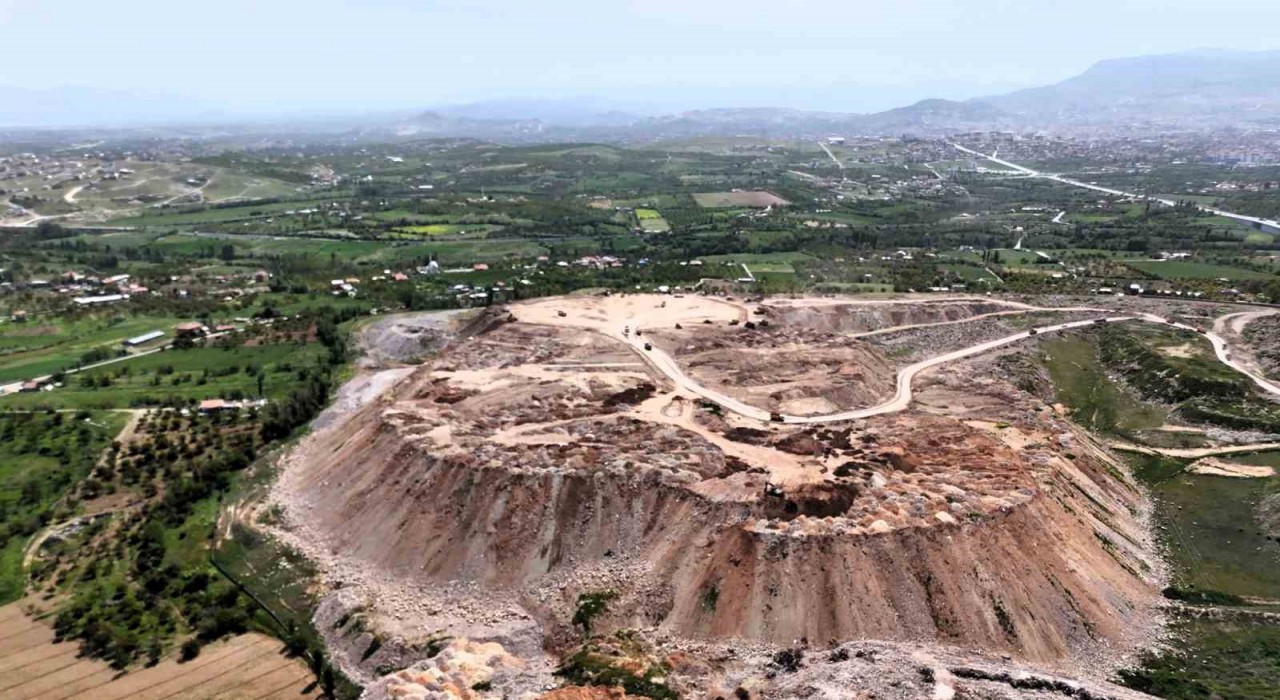 Malatyada depremin izleri dağ oldu