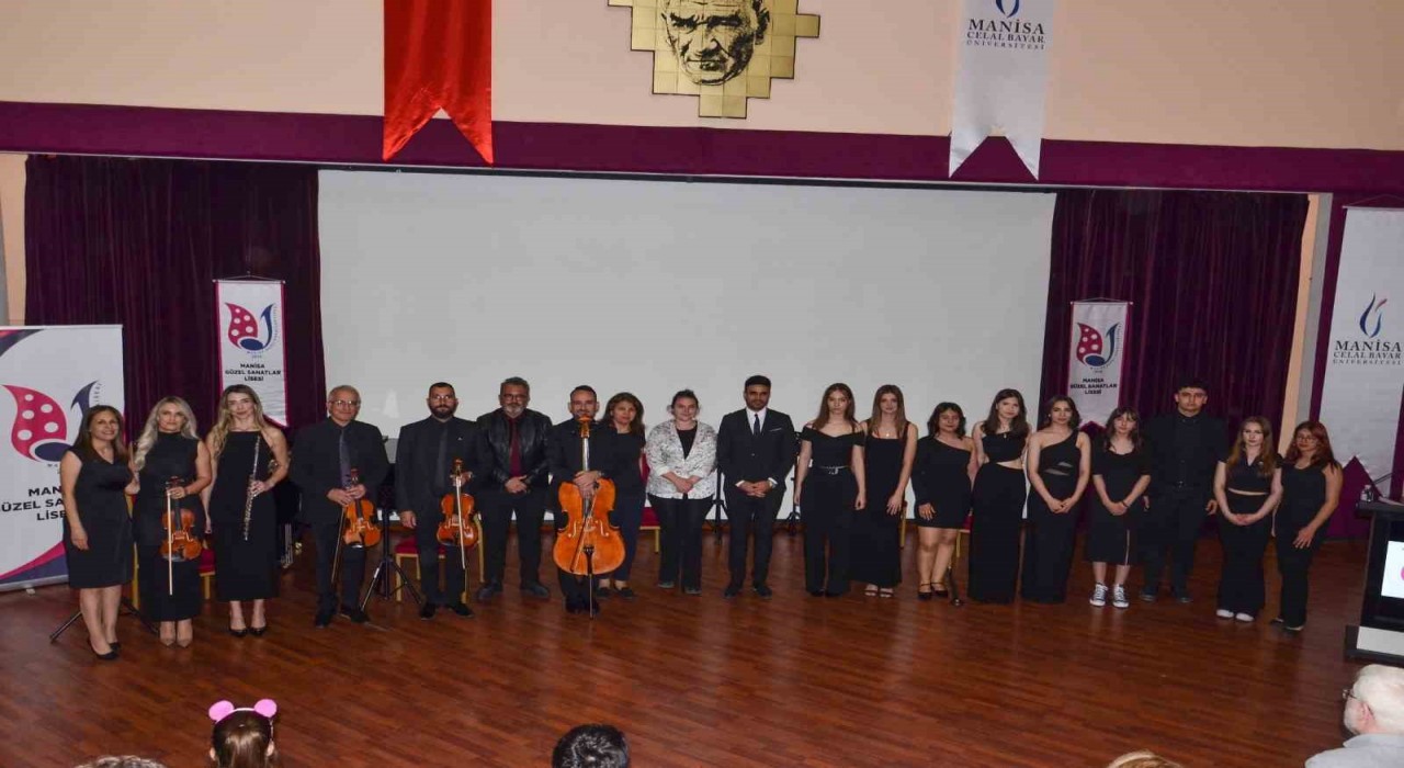 Manisa Güzel Sanatlar Lisesinden ‘Yaylı çalgılar konseri