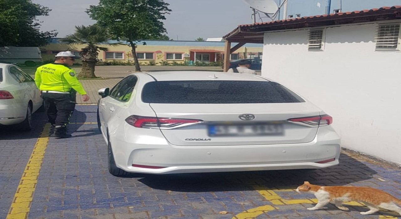 Manisada engelli park yerlerine park edenlere 165 bin TL ceza