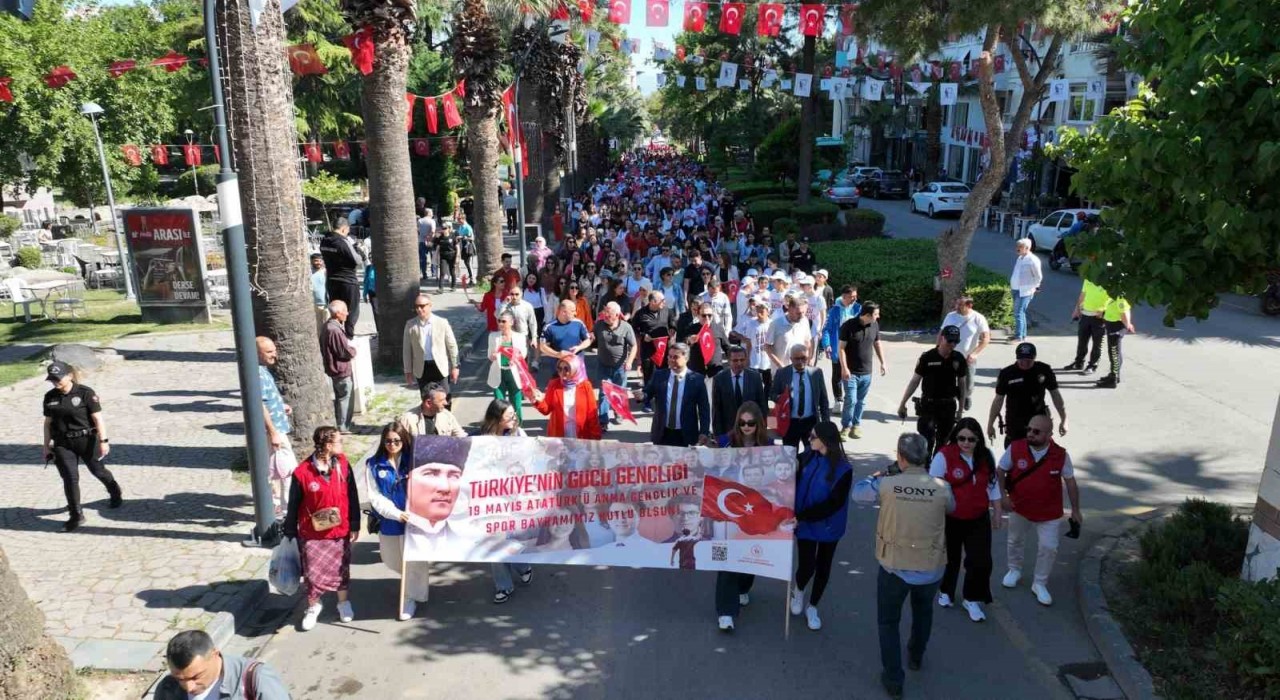 Manisada Gençlik Haftası ve 19 Mayıs coşkusu başladı