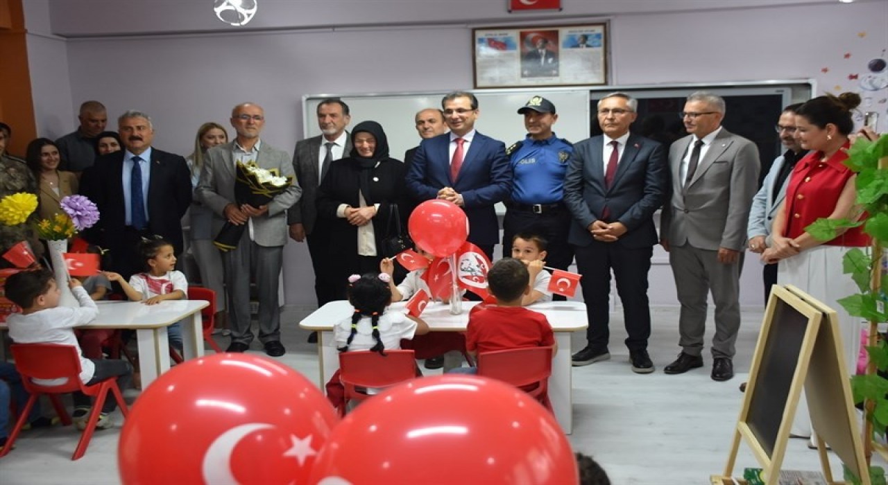 Manisada şehit isimleri okulda yaşayacak