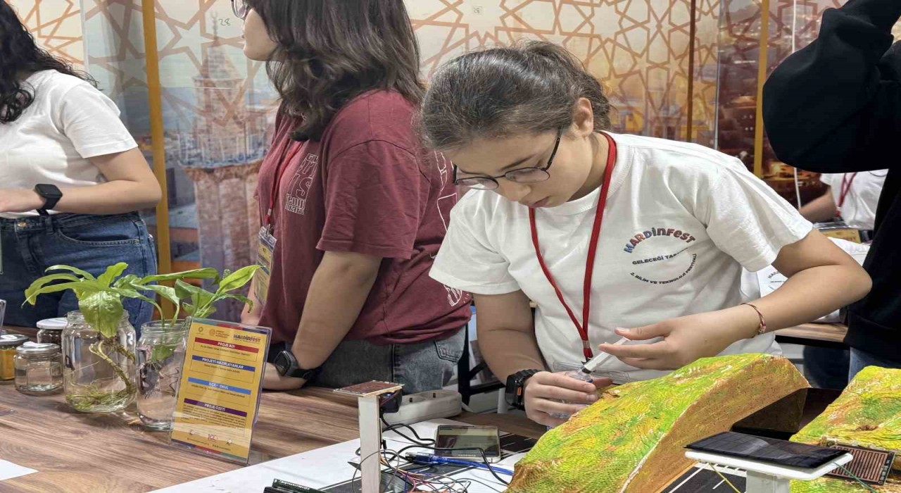 Mardinde 2. Bilim ve Teknoloji Festivali başladı