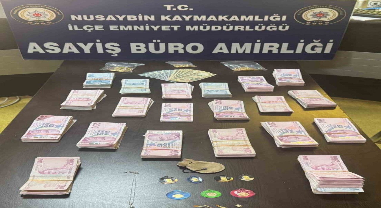 Mardinde kuyumculara sahte altın sattıkları iddia edilen 2 şüpheli yakalandı