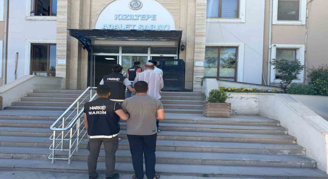 Mardinde uyuşturucu operasyonunda 4 tutuklama