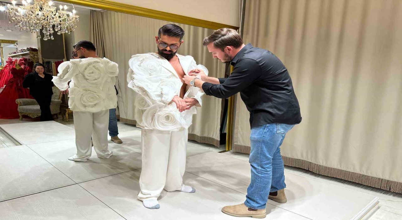 Mehmet Çevikin sahne kostümleri müzede sergilenecek