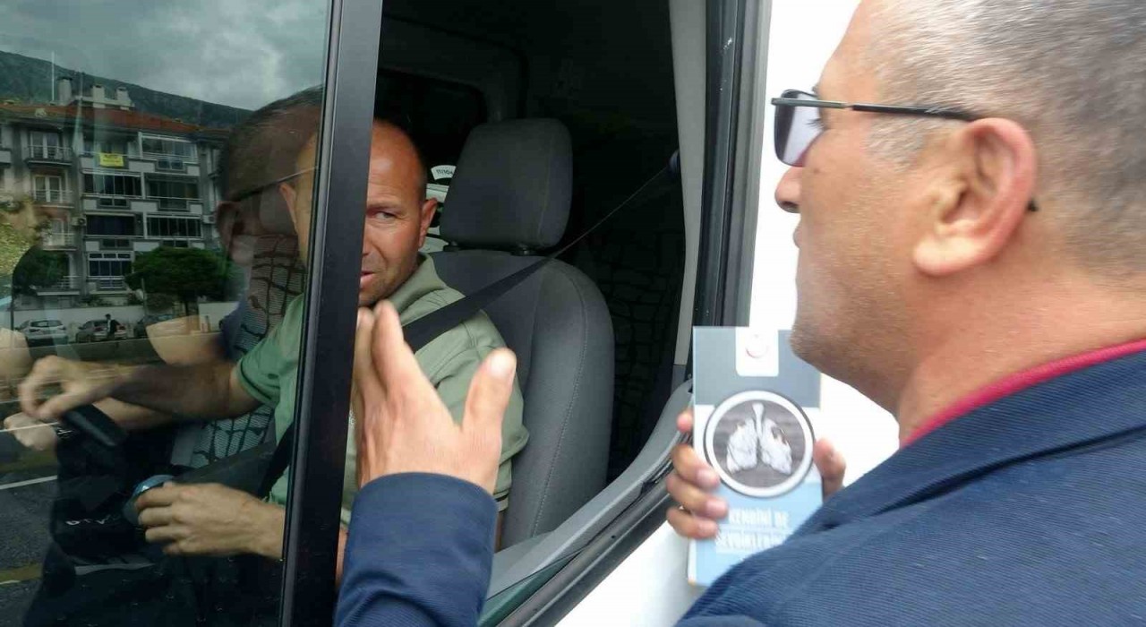 Menteşede tütün denetimleri sürüyor bilgilendirme ve broşür dağıtımı yapıldı