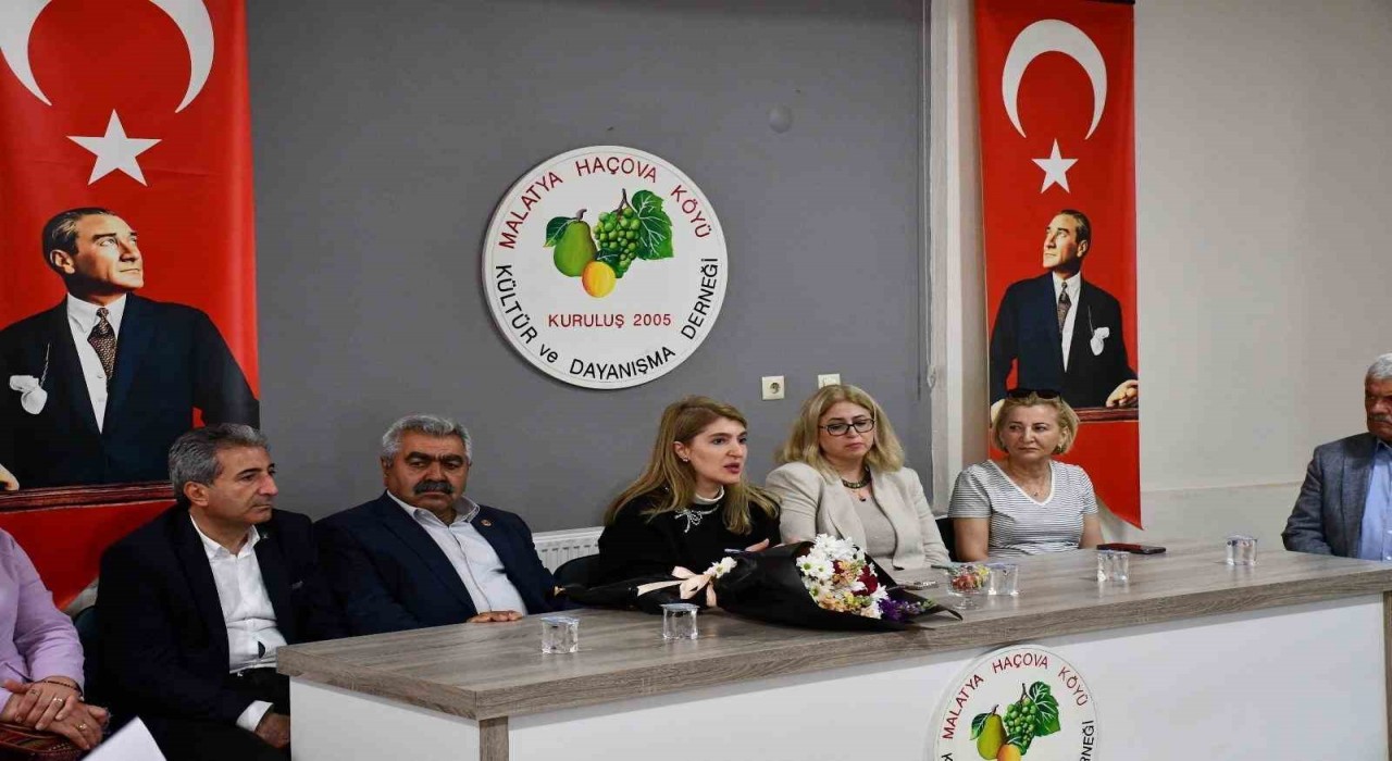 Milletvekili Ölmeztopraktan şehit annesine Anneler Günü ziyareti