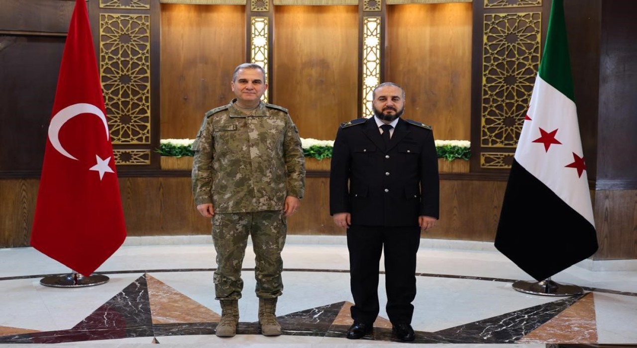 Milli Savunma Bakanlığı heyeti, Suriye Savunma Bakanı Kasra ile görüştü