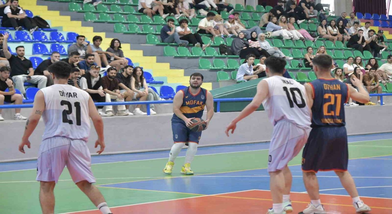 MSKÜ Rektörlük Kupasında final nefes kesti