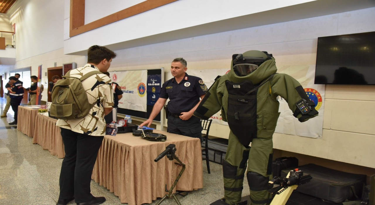 MSKÜde geleceğe yatırım: Öğrenciler ve kurumlar aynı platformda