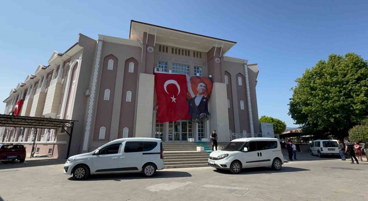 Muğlada kadına şiddete 3 tutuklama