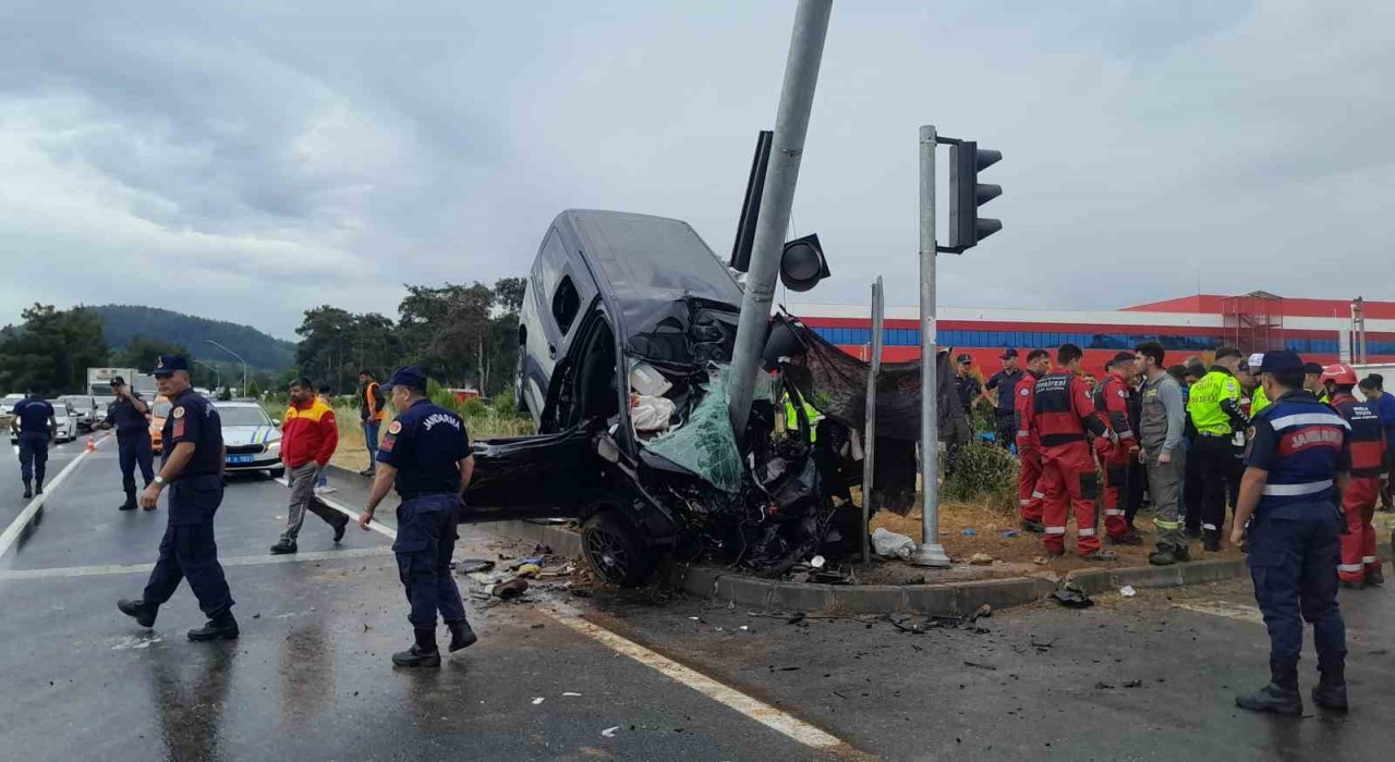 Muğlada trafik kazası: 1 ölü, 3 yaralı
