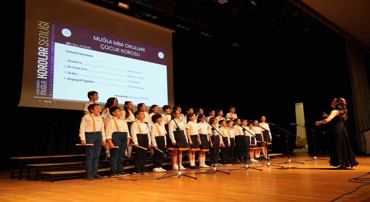 Muğlada Uluslararası Korolar Şenliği, coşkulu finalle tamamlandı