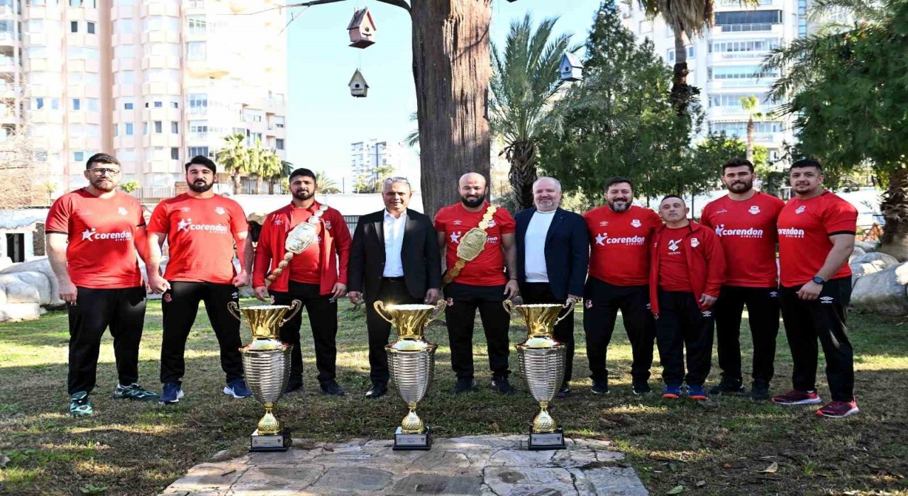 Muratpaşa Spor Kulübünde görev dağılımı yapıldı