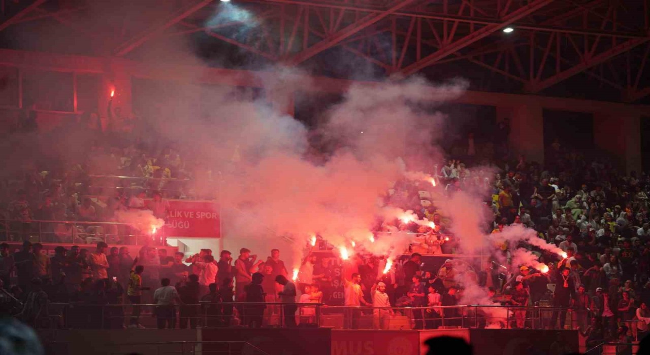 Muşspor, şampiyonluğunu coşkuyla kutladı